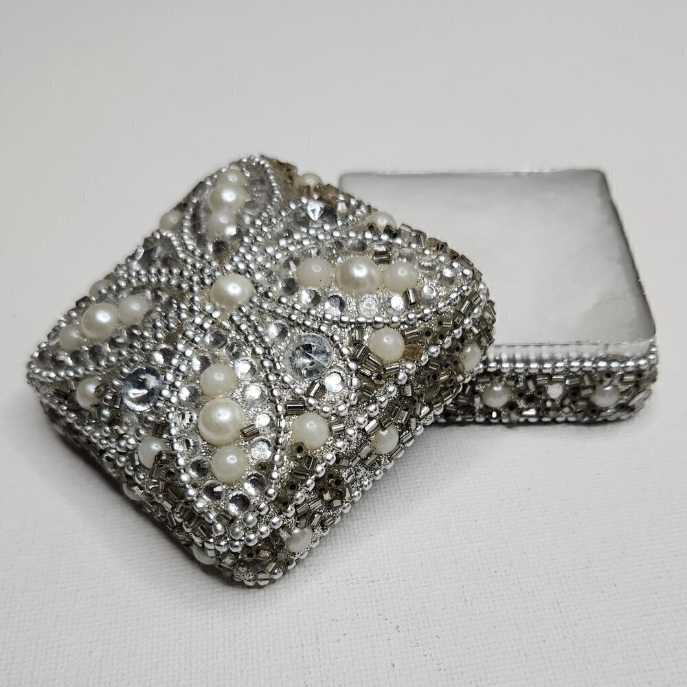 Adorable Pearl & Crystal Trinket Box